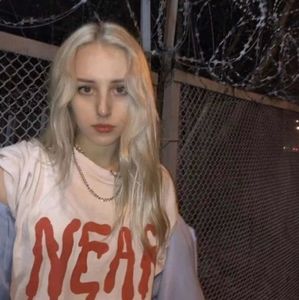 Meet your Posher, Lee